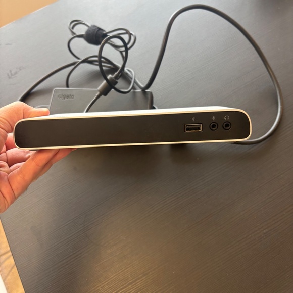 Elgato 10024020 Computer Dock - Picture 3 of 4